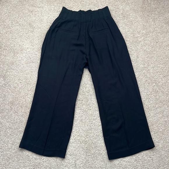 A.L.C. High Waisted Paperbag Wide Leg Cropped Classic Black Pants Size 2 - Picture 3 of 8